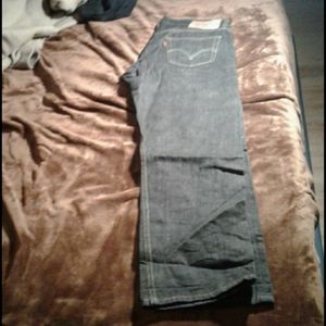 Levi men jeans
